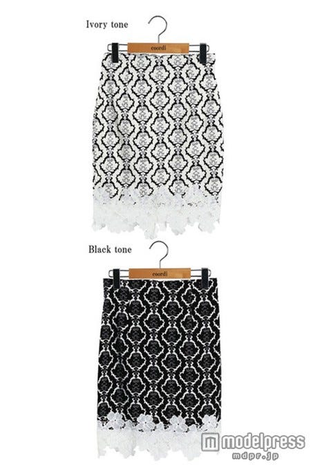 裾レースタイトスカート「coordi」6,458円(税込)