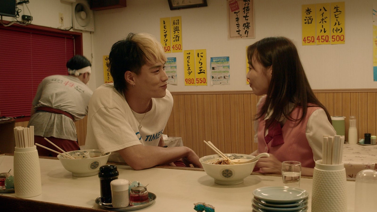 鈴木伸之、内田理央「自転車屋さんの高橋くん」第3話 （C）「自転車屋さんの高橋くん」製作委員会