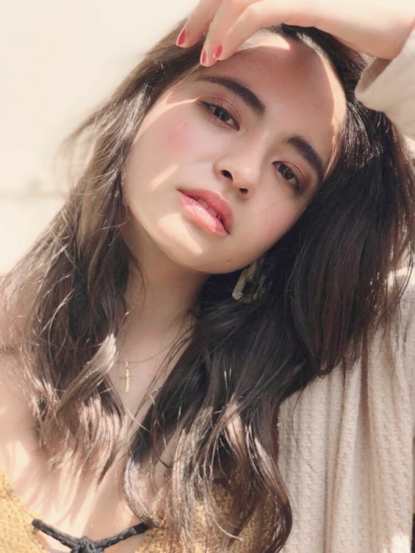 骨格診断ナチュラルの女性に似合うロングヘア特集 私にベストな髪型を見つけよう モデルプレス 骨格診断ナチュラルの女性に似合うロングヘア特集 私にベストな髪型を見つけよう モデルプレス