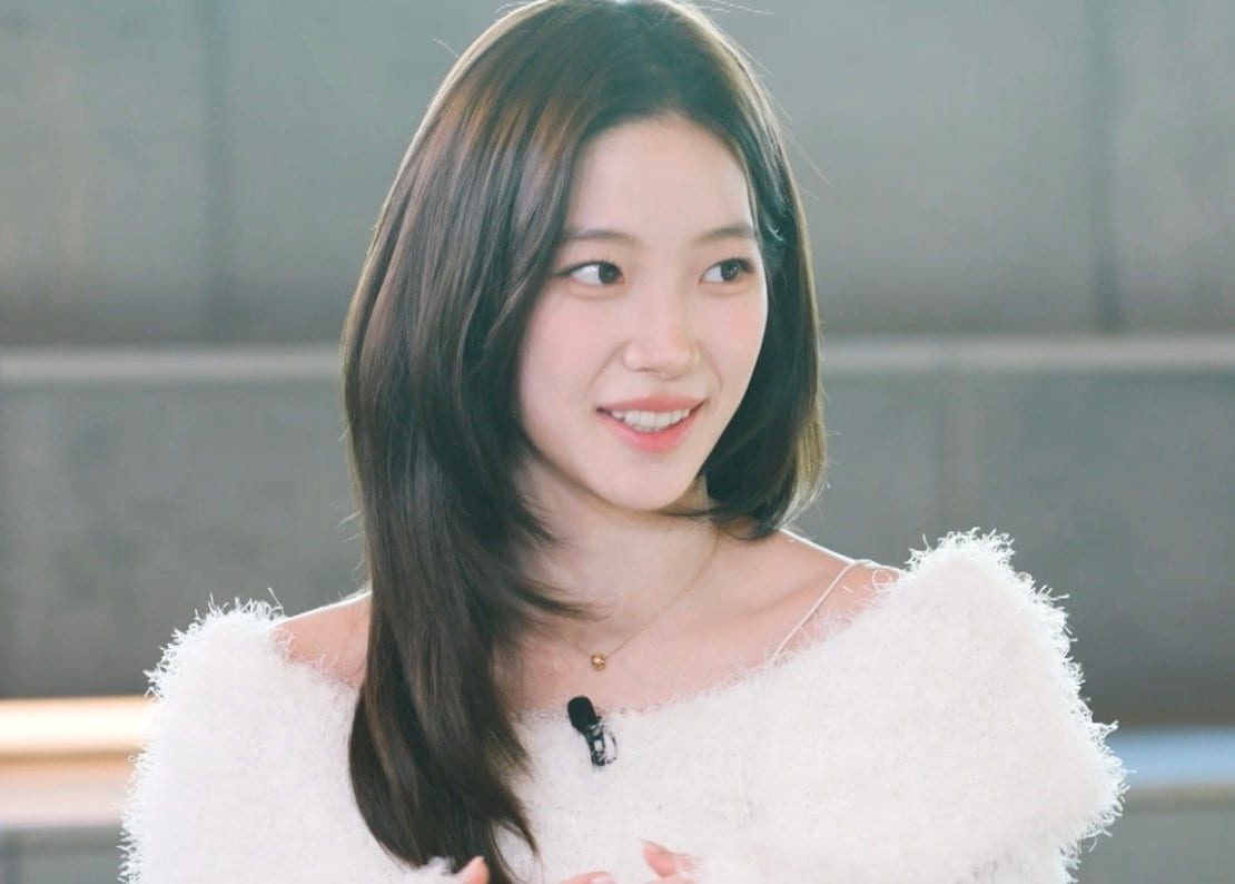 脚の長さが際立つレオタード姿に驚き！オランダのバレエ団に所属していたカズハ、スカウトからデビューまでの道のり明かす