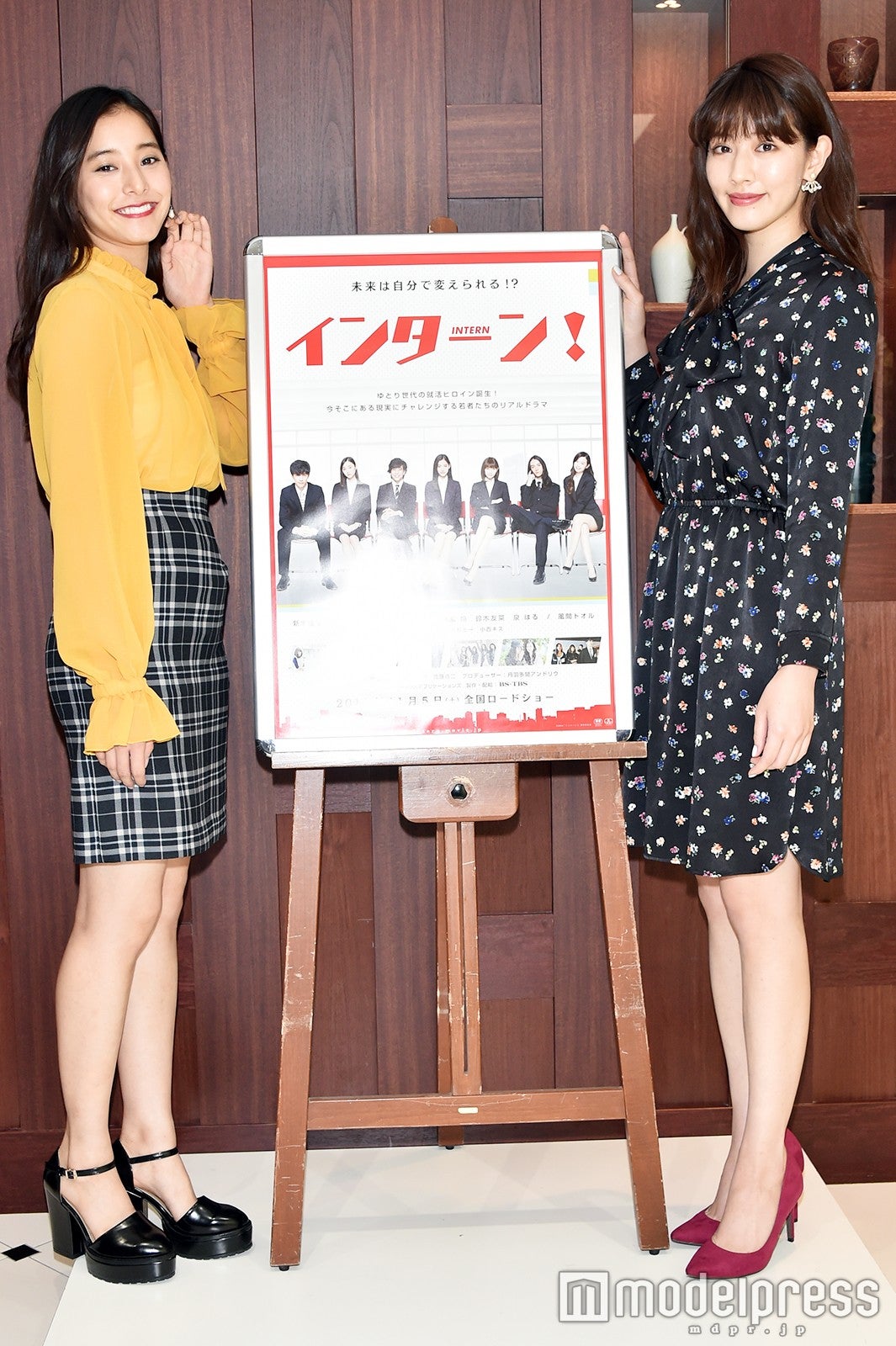 新木優子、岡本杏理 （C）モデルプレス