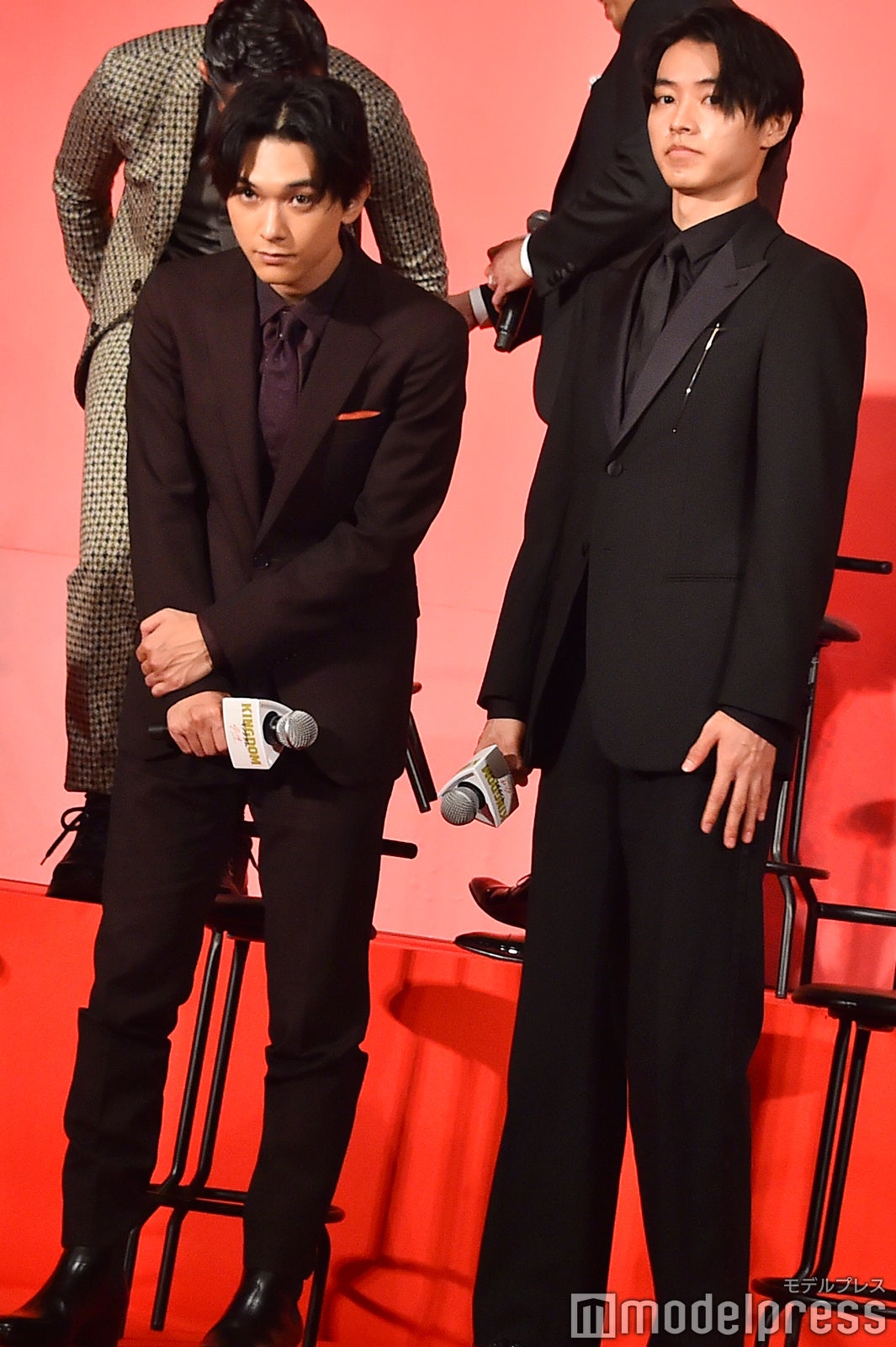 去り際の吉沢亮、山崎賢人 （C）モデルプレス