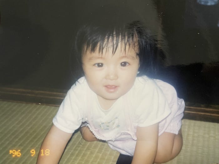 岡崎紗絵『月刊 #さえ沼』vol.02「のぞき見」(提供写真)