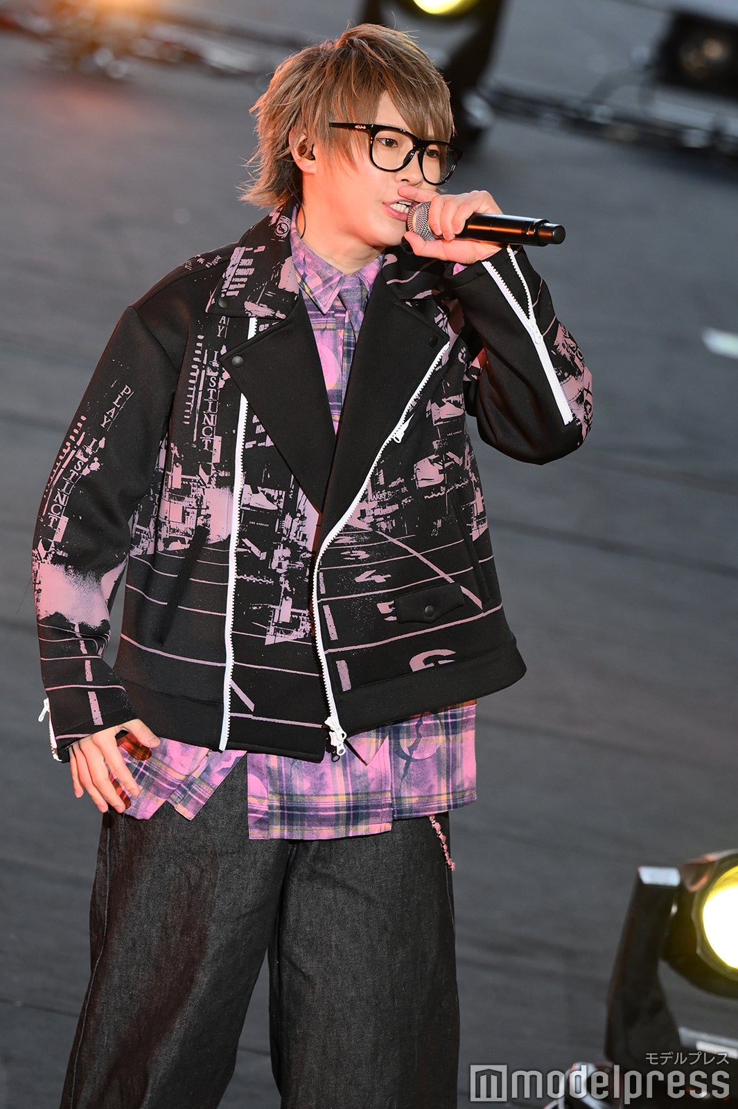 ☆イニ☆（C）モデルプレス