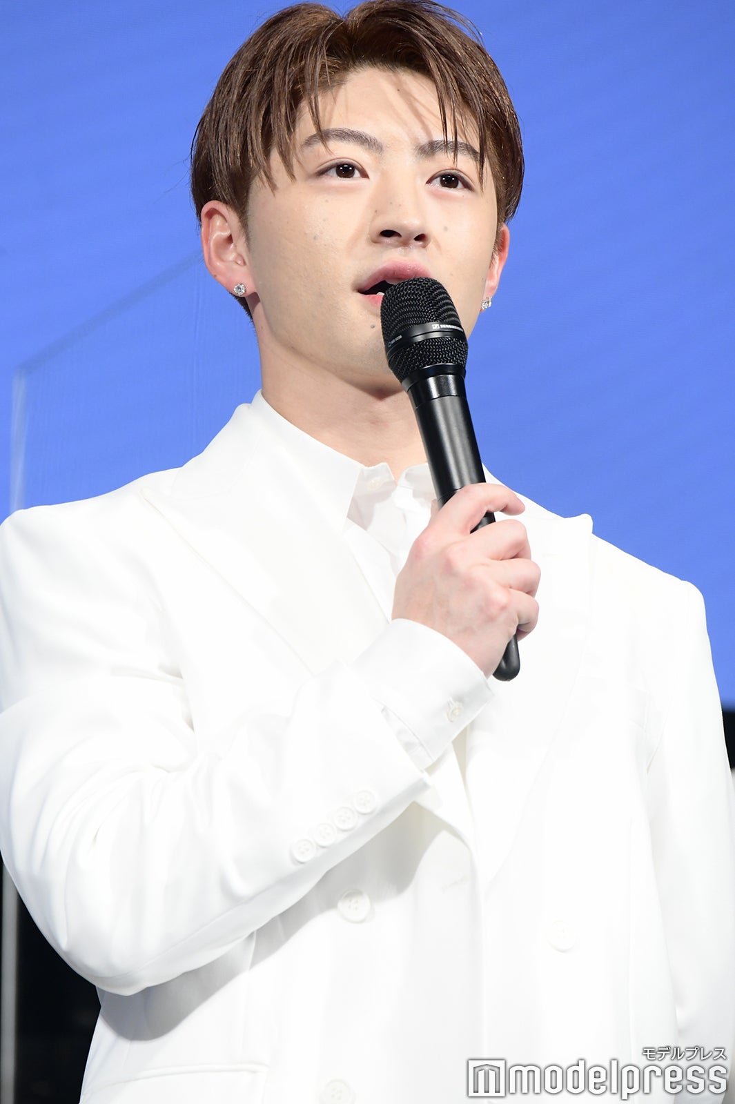 佐野玲於 （C）モデルプレス