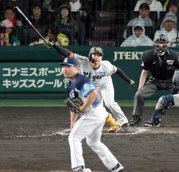阪神・嶋村 平良撃ち！17の7“シン代打の神様”打率・412 虎49イニングぶり適時打「がむしゃらに食らいついた結果」