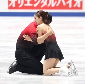 左肩脱臼の三浦璃来「今のけがを全力で治して全力でトレーニングして頑張ります」と強い決意 木原龍一との“りくりゅう”で2大会連続2度目の五輪代表に決定