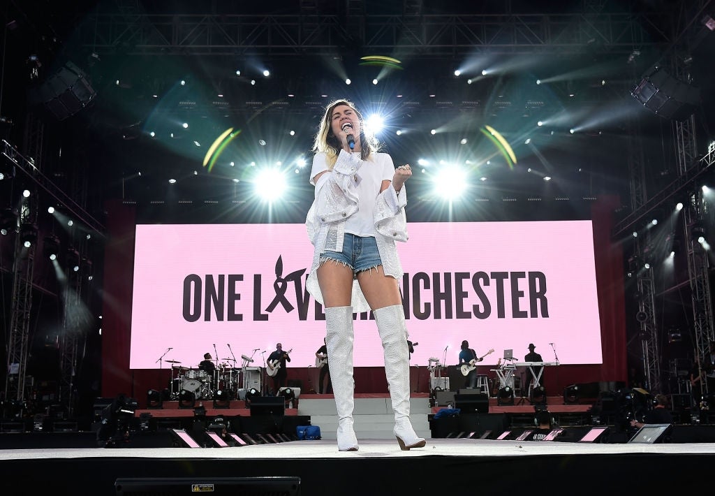  マイリー・サイラス（「The One Love Manchester」／Photo:Getty）