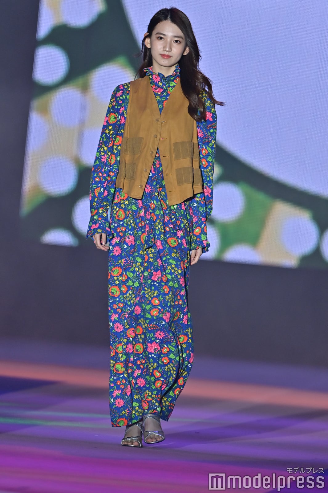 （C）モデルプレス