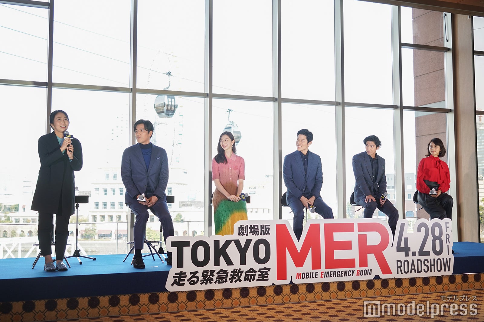 松木彩監督、要潤、中条あやみ、鈴木亮平、賀来賢人、石田ゆり子 （C）モデルプレス