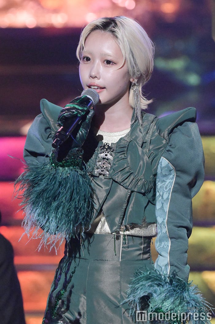 ano(あの)(C)モデルプレス