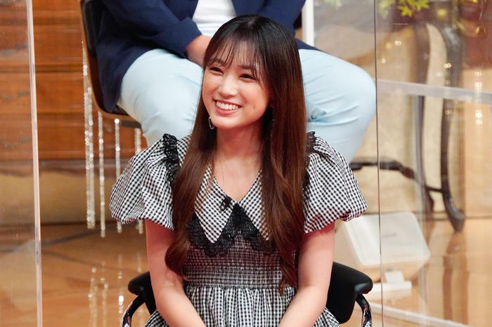 矢吹奈子 (C)テレビ東京