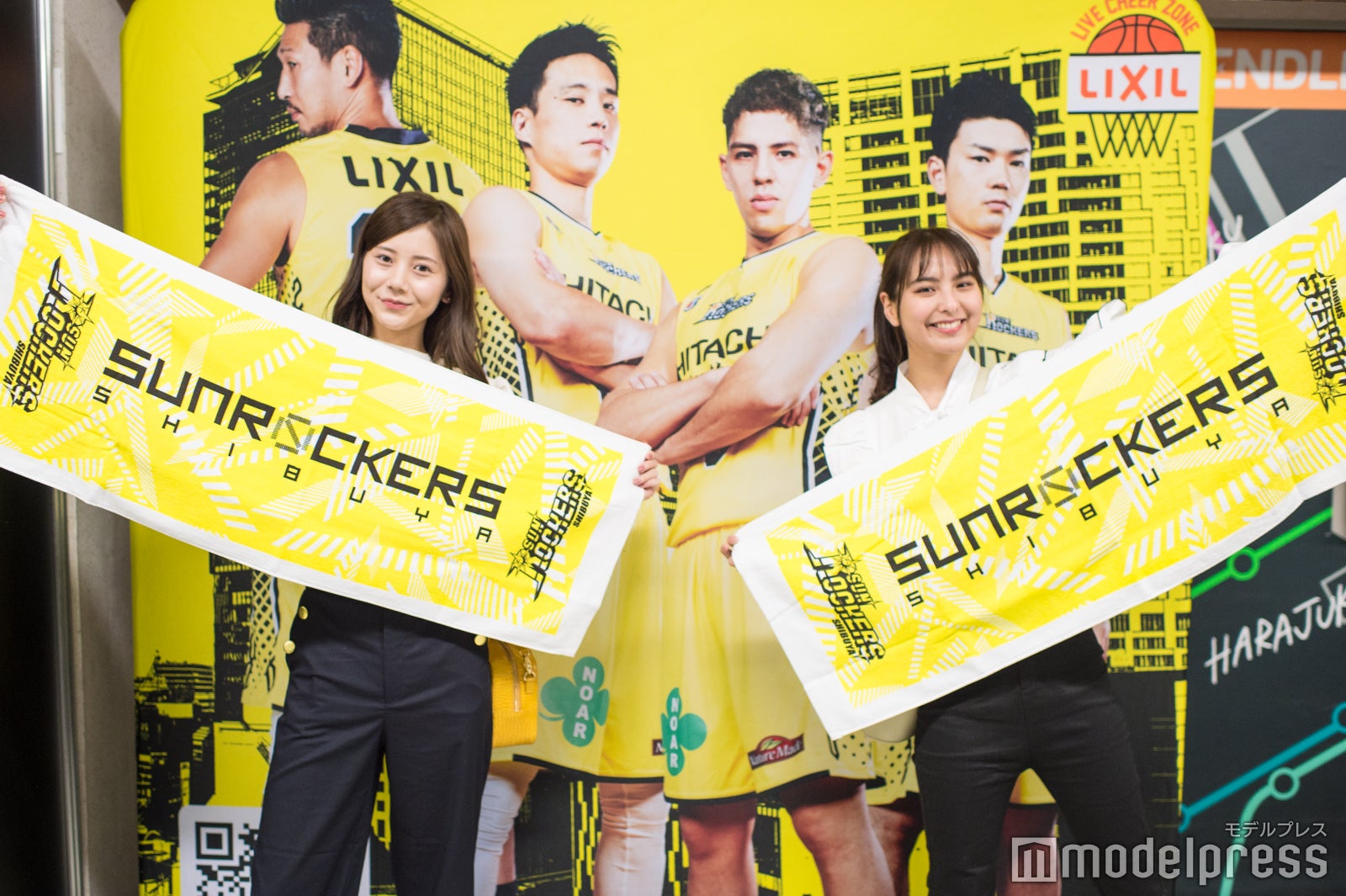 定番のスポーツタオル（※1） （C）モデルプレス