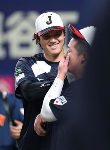 侍ジャパン 牧秀悟がMLB組のアイドルに！？大谷翔平も鈴木誠也もニッコニコ 前回大会ではチャーター機で踊り狂ったムードメーカー