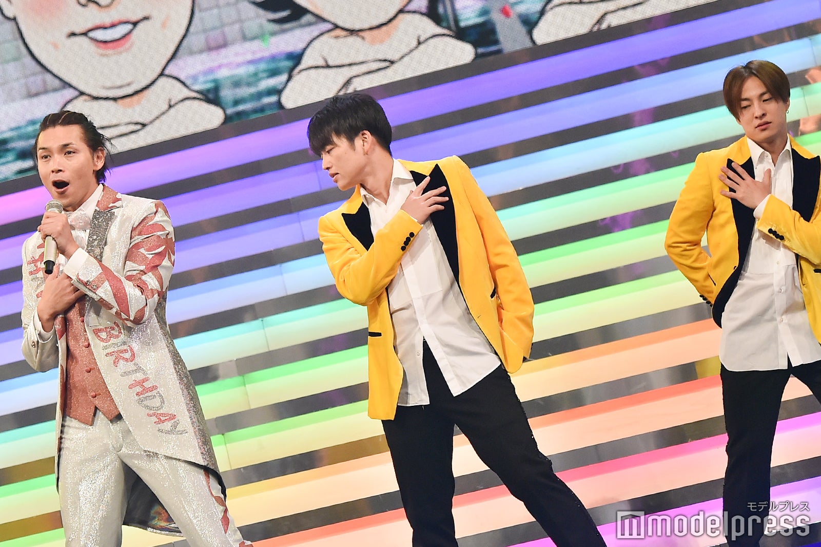 純烈＆DA PUMPステージ（C）モデルプレス