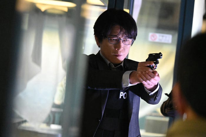 及川光博「潜入兄妹 特殊詐欺特命捜査官」最終話(C)日本テレビ