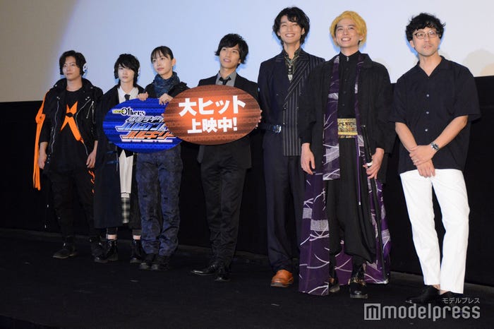 山口大地、中山咲月、井桁弘恵、岡田龍太郎、中川大輔、砂川脩弥 (C)モデルプレス