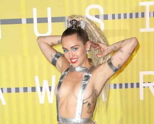 マイリー・サイラス、ナチュラルビューティー時代に突入?