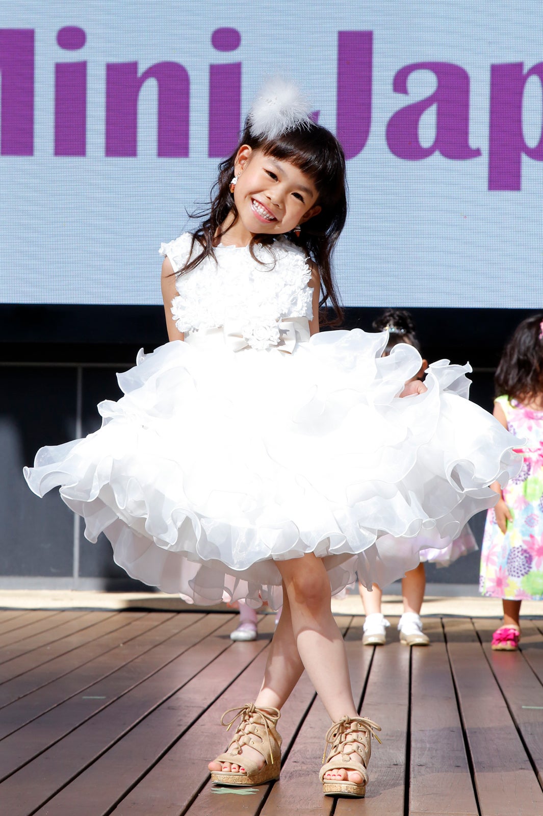 「ミス・ミニ・ジャパン」グランプリ・浅井まひろ（あさいまひろ／5歳）（提供写真）