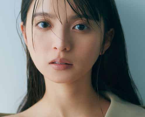 齋藤飛鳥、素肌にジャケット羽織る大人な“美デコルテ”ショット 乃木坂46卒業記念写真集先行カット公開<ミュージアム>