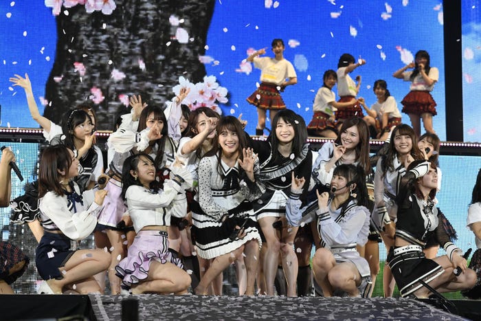 「AKB48単独コンサート~ジャーバージャって何?~」夜公演(C)AKS