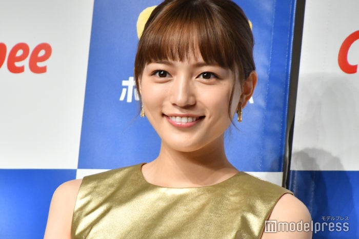 着飾る恋 川口春奈 向井理 2人乗りショットに胸キュン どういう展開 驚く声も モデルプレス 着飾る恋 川口春奈 向井理 2人乗りショットに胸キュン どういう展開 驚く声も モデルプレス