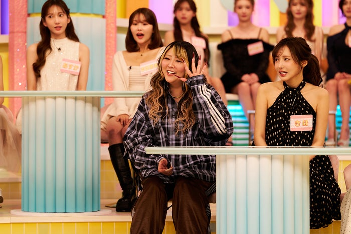 みなみかわMC番組「チャンスのチワワ」26人の美女vs恋愛迷子芸人の仁義なきバトル勃発で「面白すぎる」と反響 ぱーてぃーちゃん・金子きょんちぃは借金肩代わりの過去告白