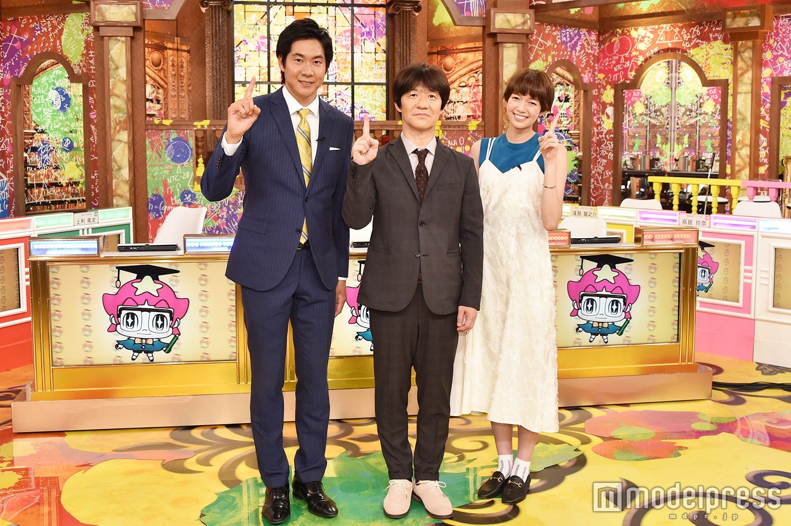 石井大裕アナウンサー、内村光良、佐藤栞里（C）モデルプレス