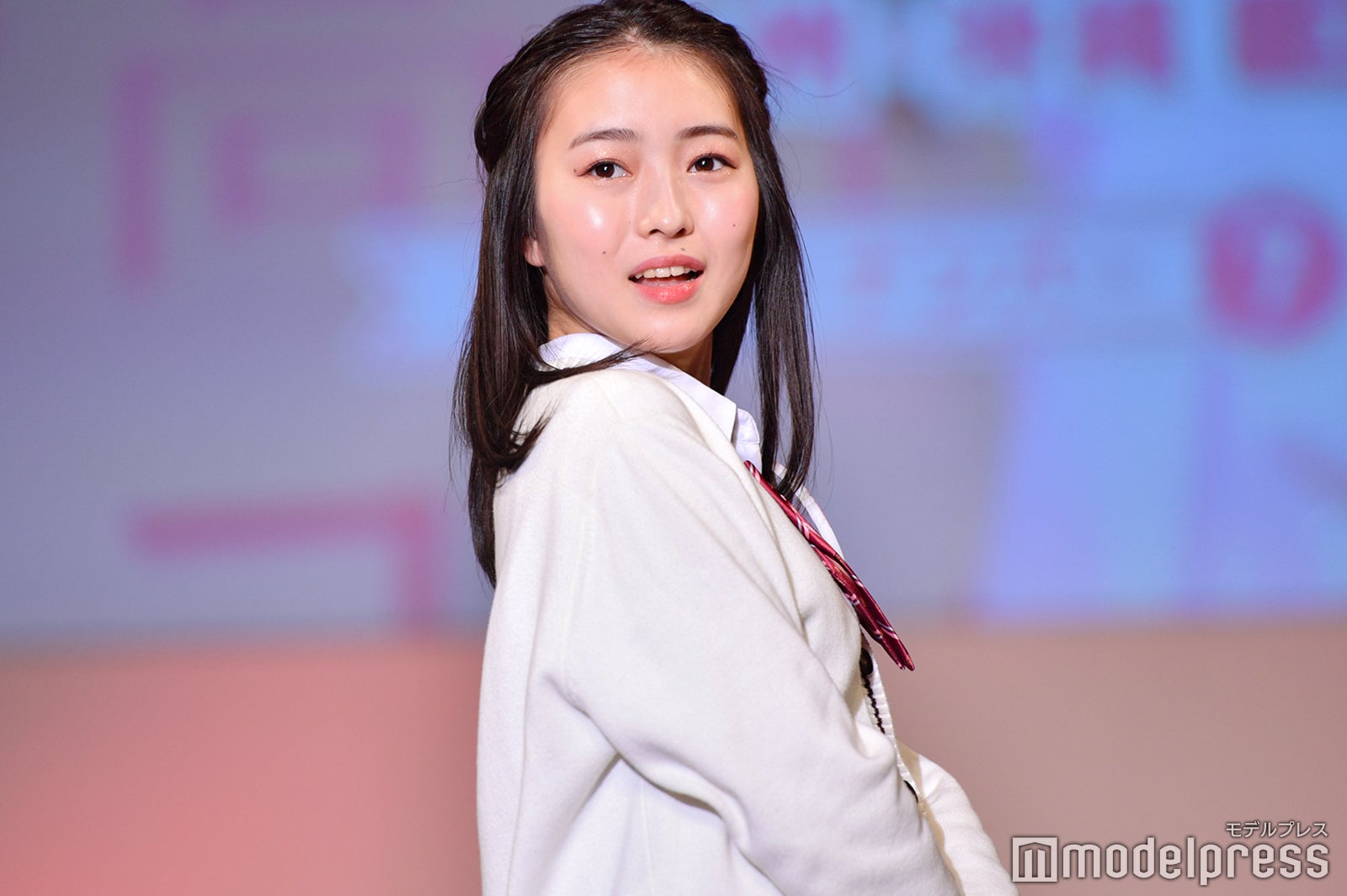 （C）モデルプレス