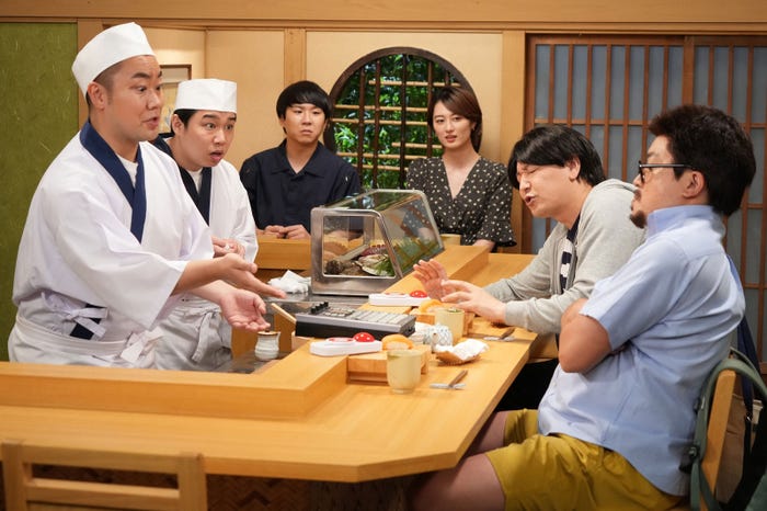 (左から)岡部大、せいや、秋山寛貴、高月彩良、長田庄平、松尾駿 (C)フジテレビ