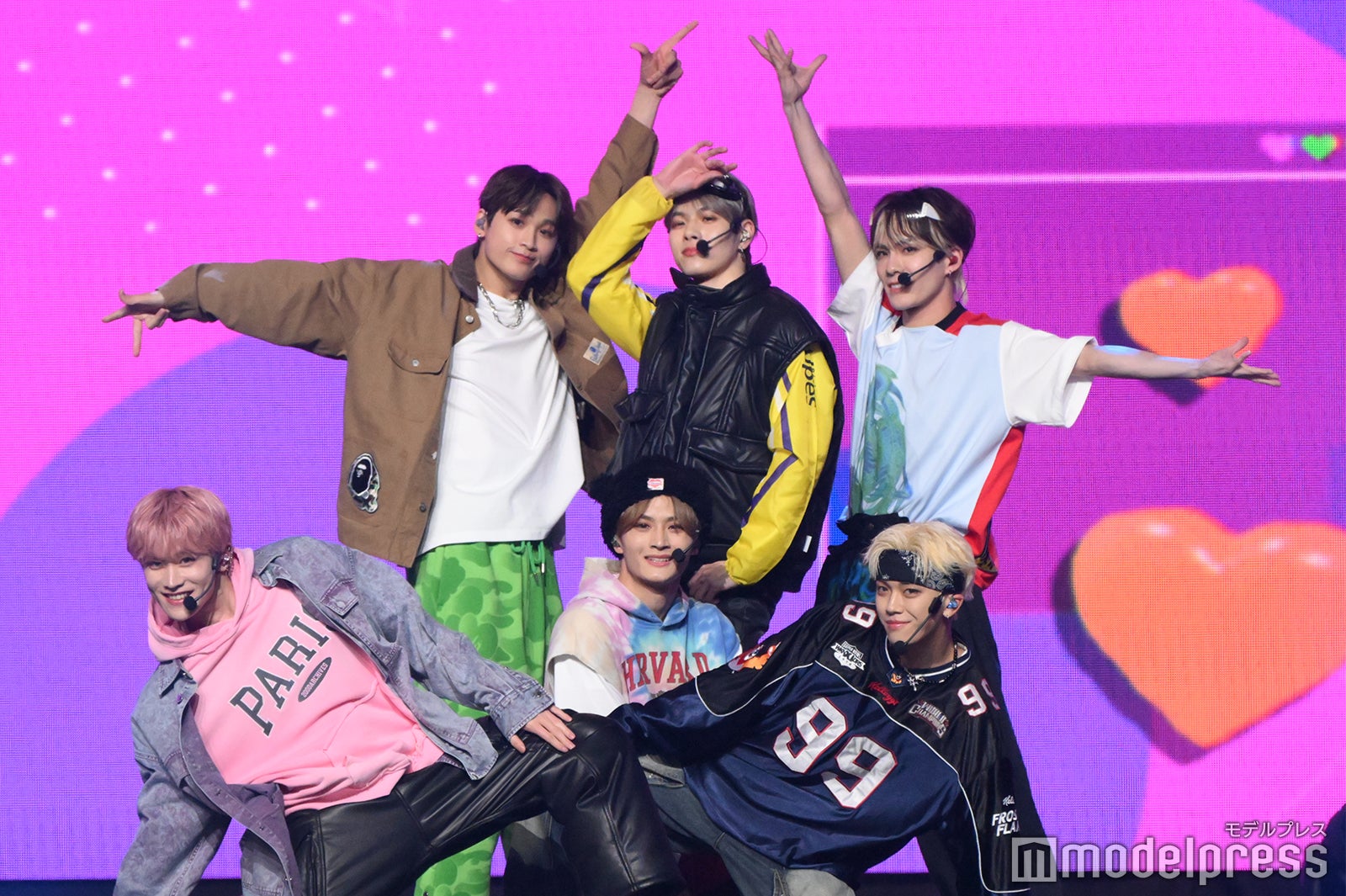 DXTEEN（C）モデルプレス