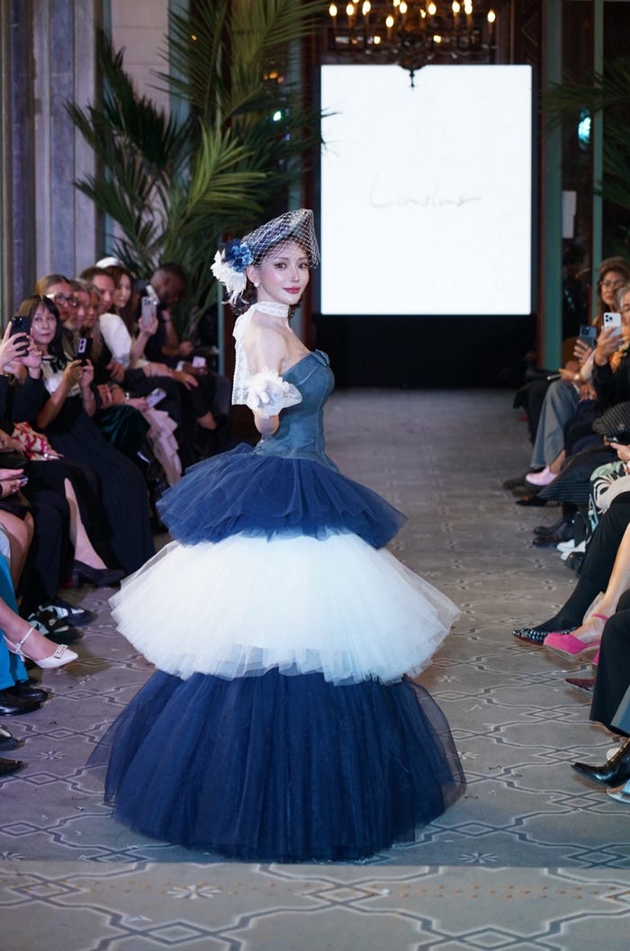 明日花キララ/提供:株式会社Linslus