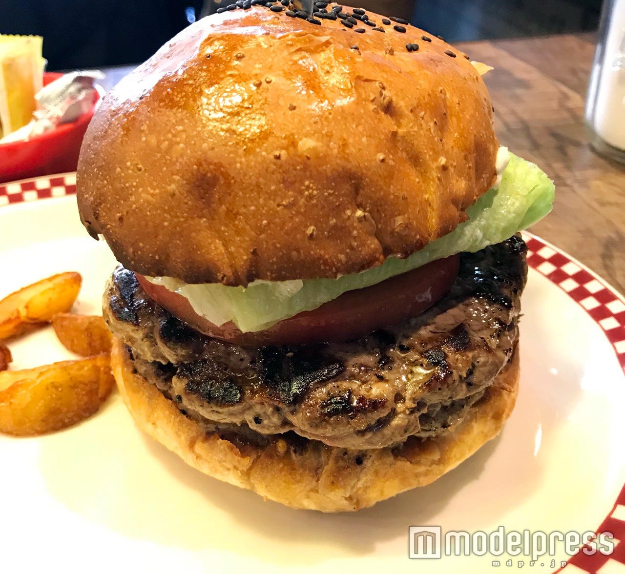 トランプ大統領も食べた!話題沸騰の人気店のハンバーガーは人生最高の美味しさ