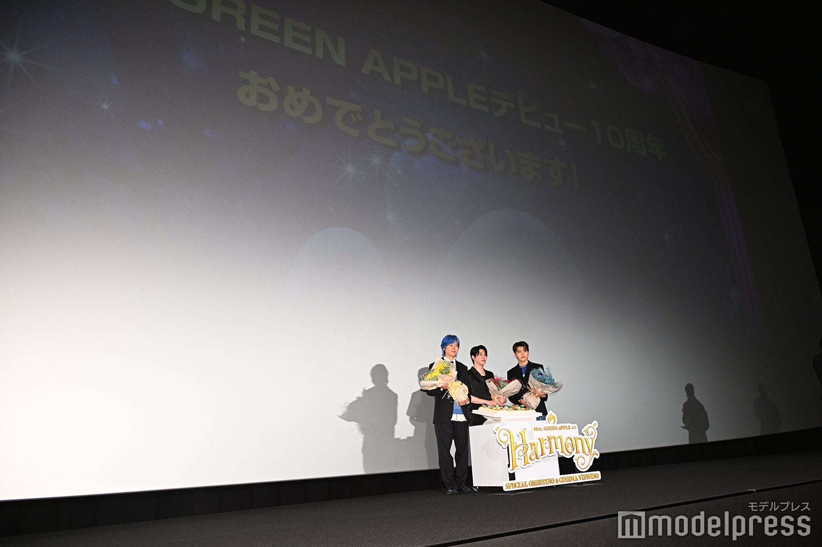 Mrs. GREEN APPLE（左から）藤澤涼架、大森元貴、若井滉斗（C）モデルプレス