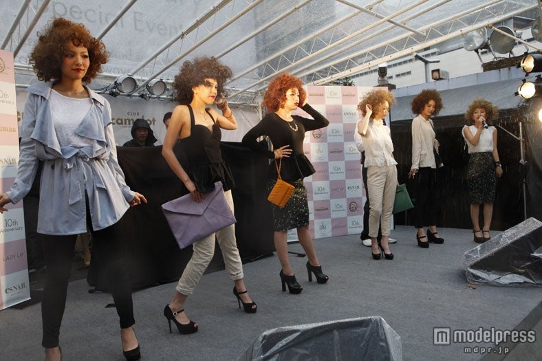 人気ブランド「LIP SERVICE」10th記念イベントの様子