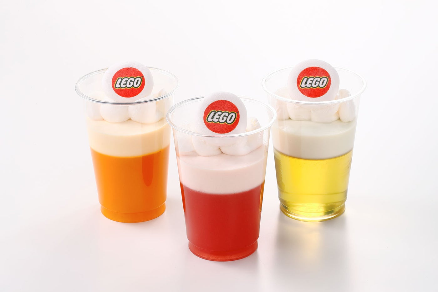 「レゴランド」に夏限定フード登場　LEGOブロックがひんやりデザートも／ゼリームース各350円／画像提供：LEGOLAND JAPAN