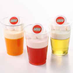 「レゴランド」に夏限定フード登場　LEGOブロックがひんやりデザートも／ゼリームース各350円／画像提供：LEGOLAND JAPAN