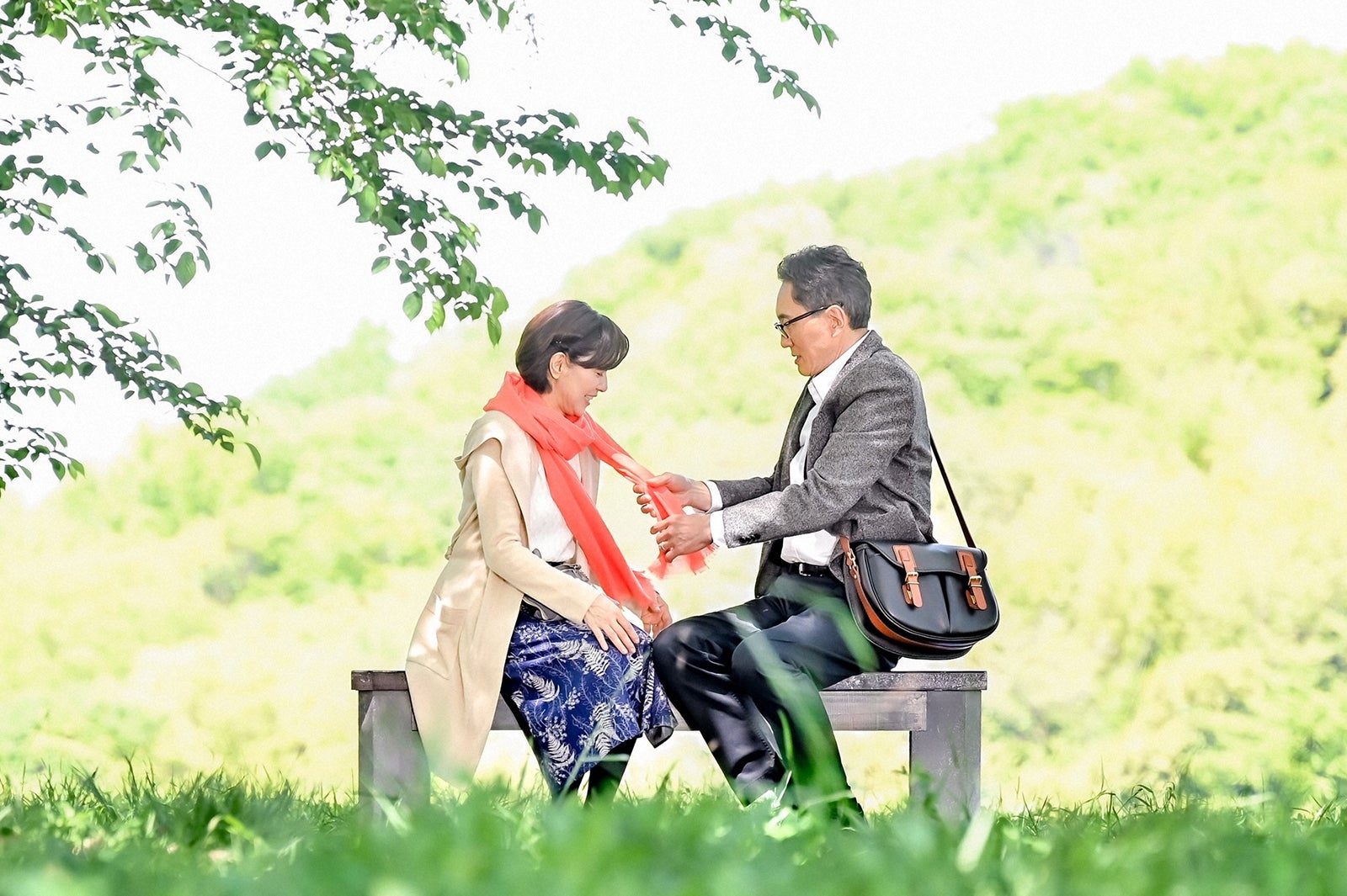 八木亜希子、松重豊／「持続可能な恋ですか？～父と娘の結婚行進曲～」第5話より（C）TBS