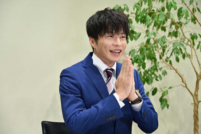 田中圭(C)tv asahi(C)GMMTV Co., Ltd., All rights reserved.