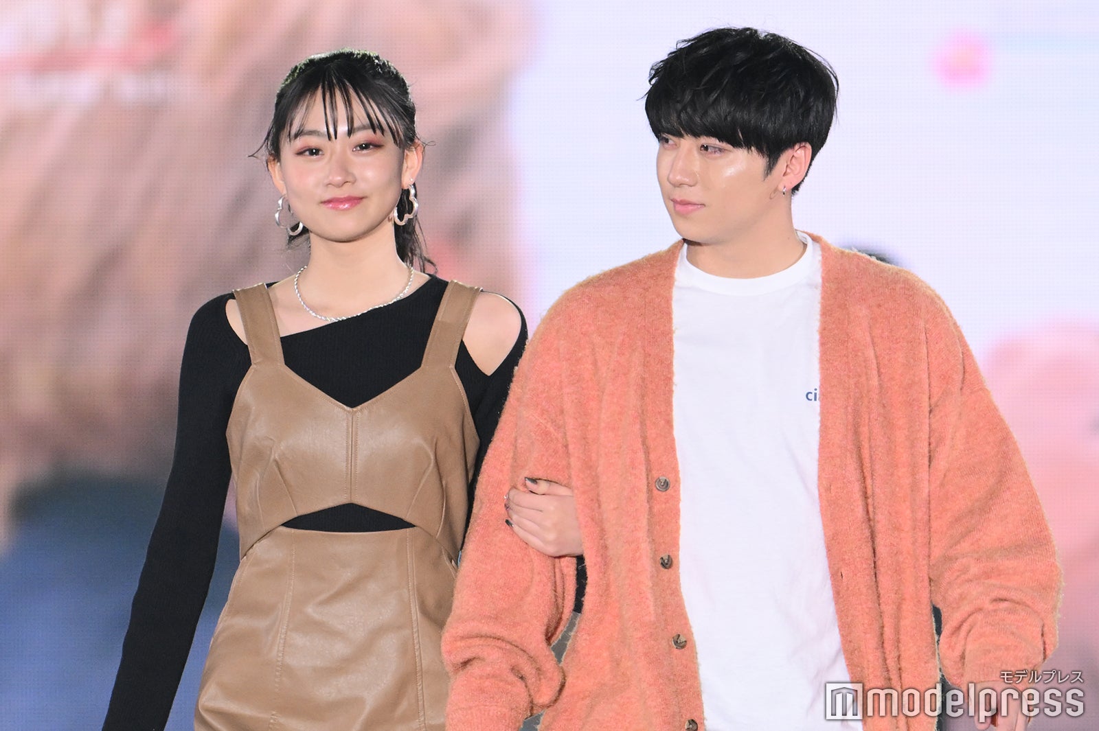 「関コレ 2023 S／S」より（C）モデルプレス