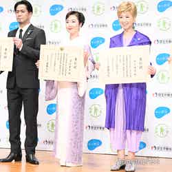 （左から）TETSUYA、EXILE HIRO、伍代夏子、瀬川瑛子、向井地美音 （C）モデルプレス