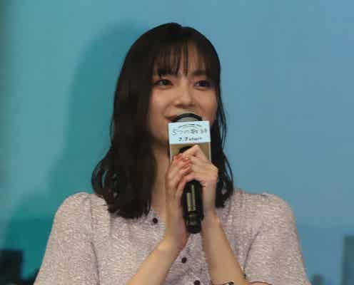 新川優愛「大号泣してしまって…」主演作への想い語る サプライズで重大発表も<5つの歌詩(うた)>