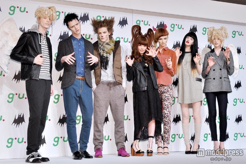 きゃりーぱみゅぱみゅ（中央）