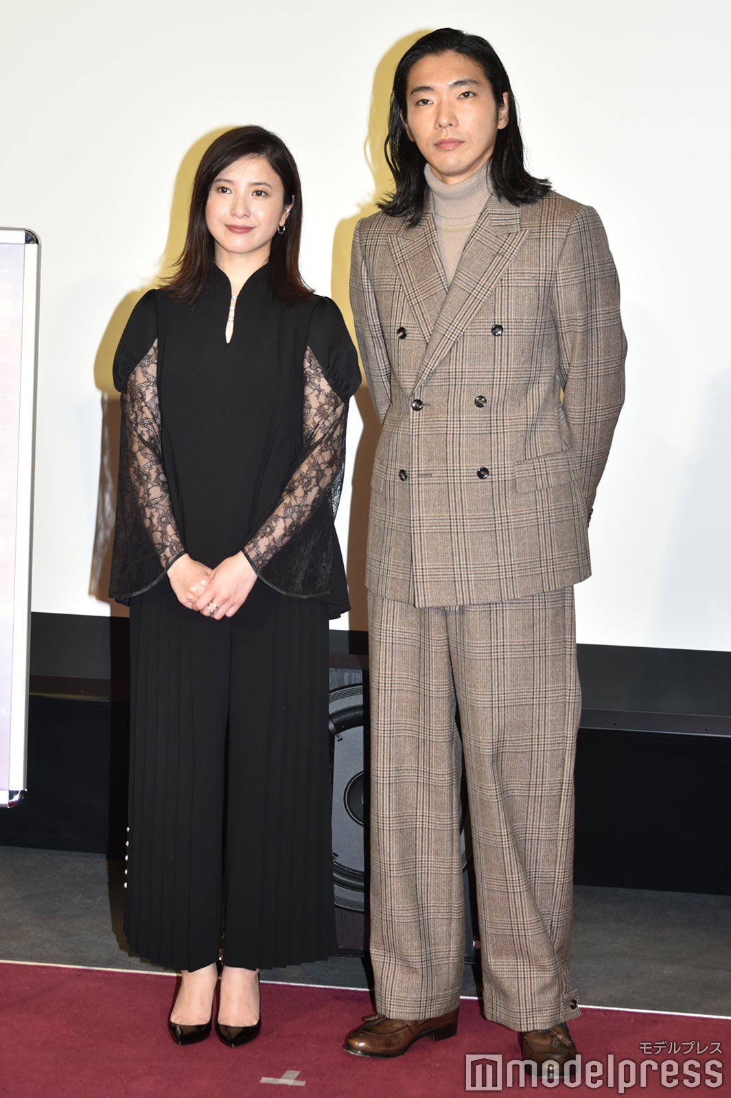吉高由里子、柄本佑（C）モデルプレス