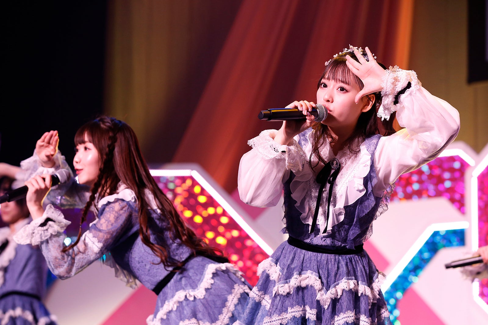 =LOVE（提供写真）