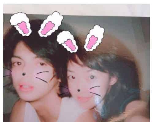 アレク、妻・川崎希と「付き合いだしたころかな」ラブラブ2ショット写真を公開