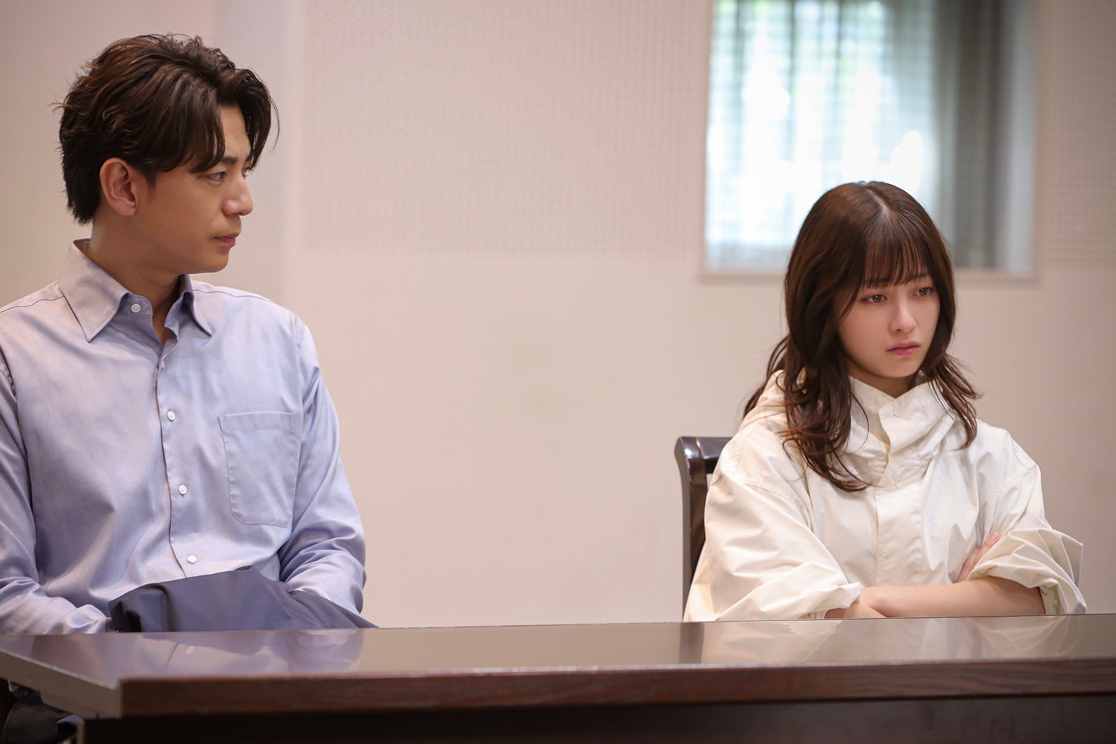 三浦翔平、橋本環奈「天久鷹央の推理カルテ」第7話（C）テレビ朝日