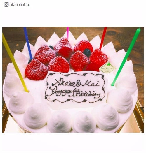 バースデーケーキ／堀田茜Instagramより