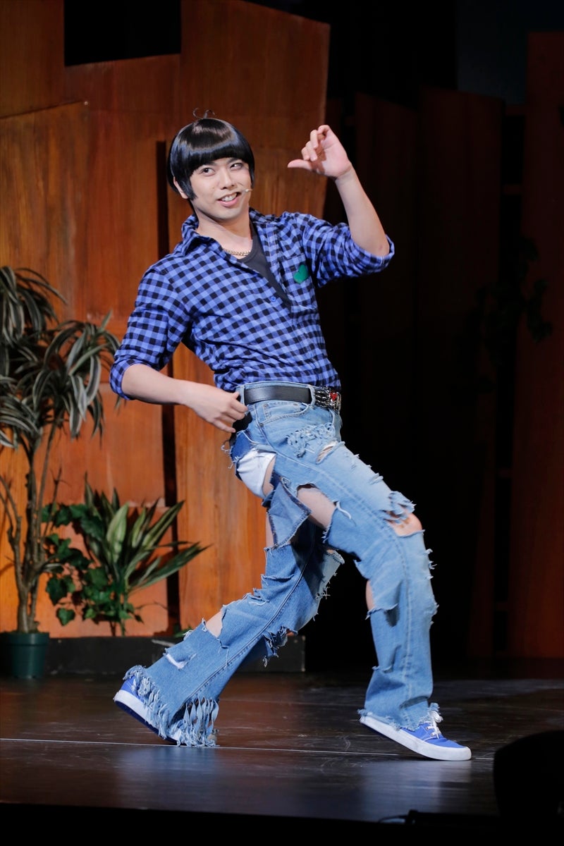 喜劇『おそ松さん』ゲネプロより（提供写真）