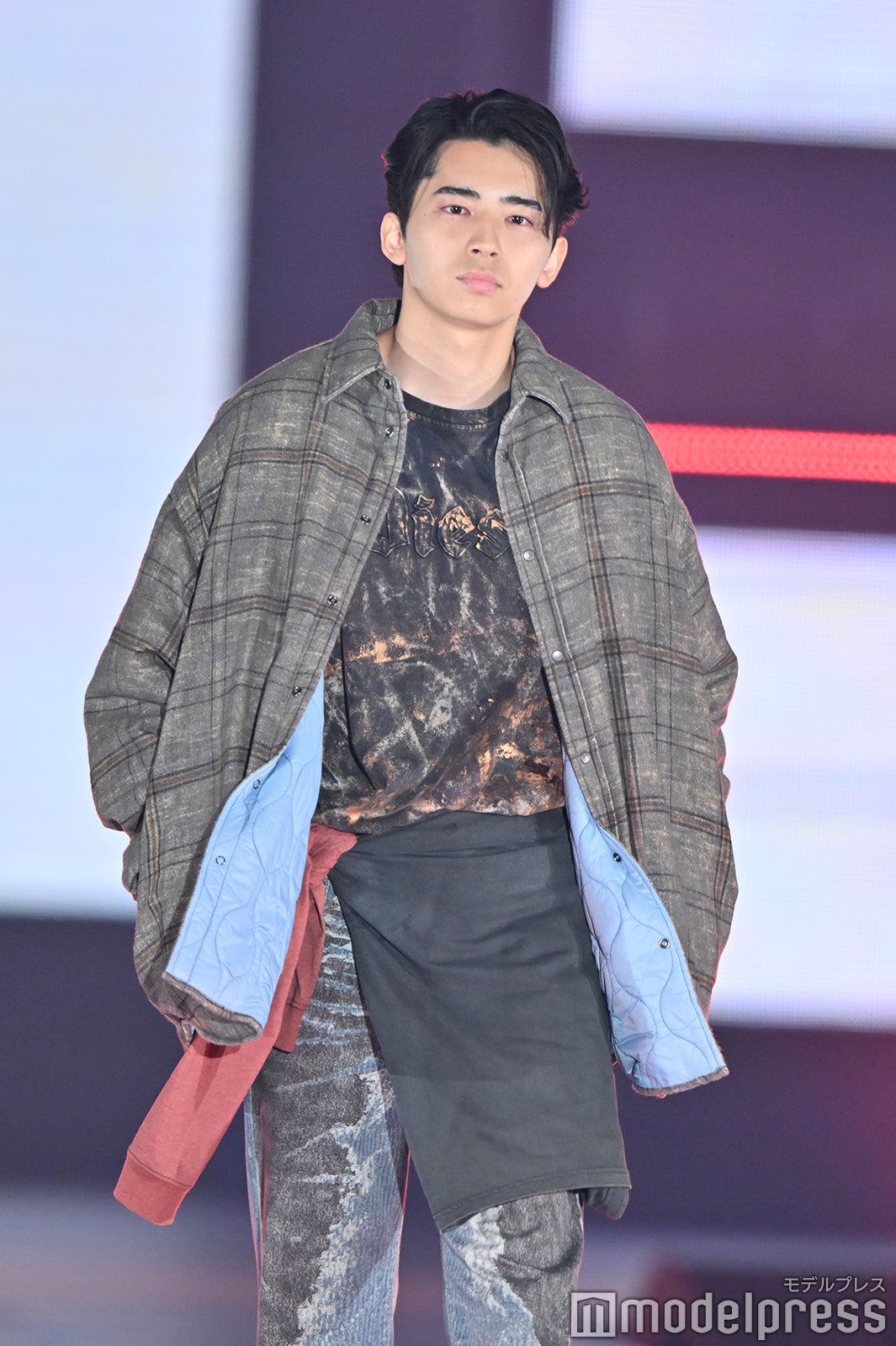 （C）モデルプレス